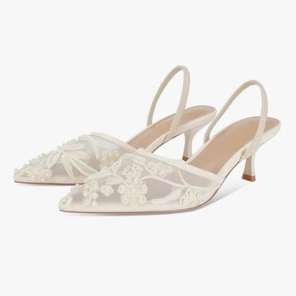 Elegant Ivory Slingback Heels with Floral Embroidery - Picture 1 of 3